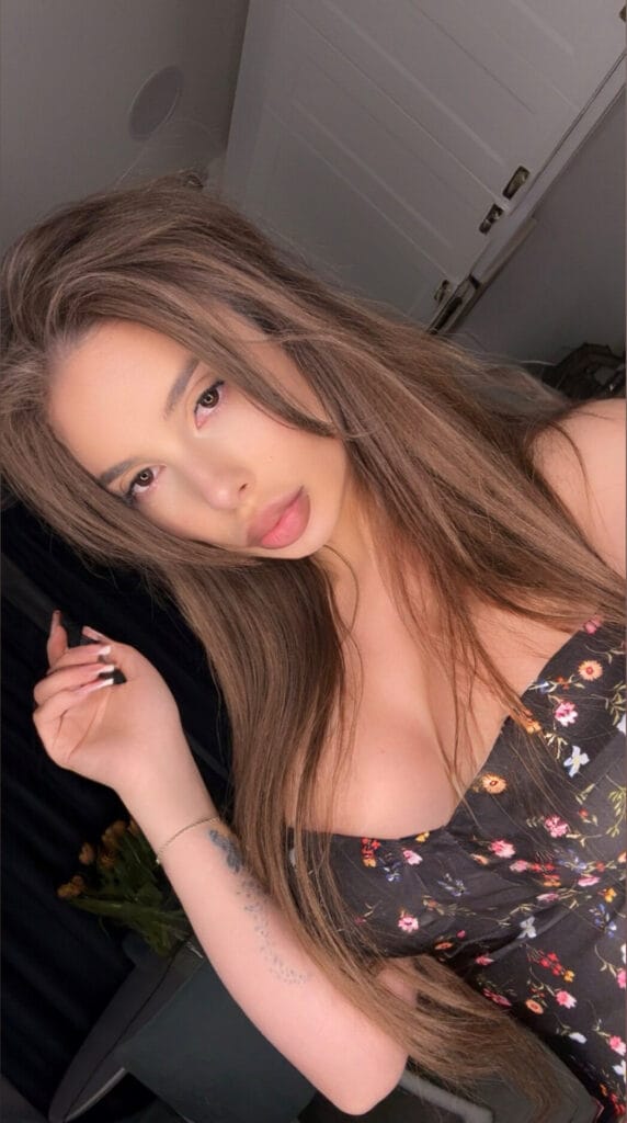 Photo of patry333-FREE, creator on OnlyFans with exclusive content