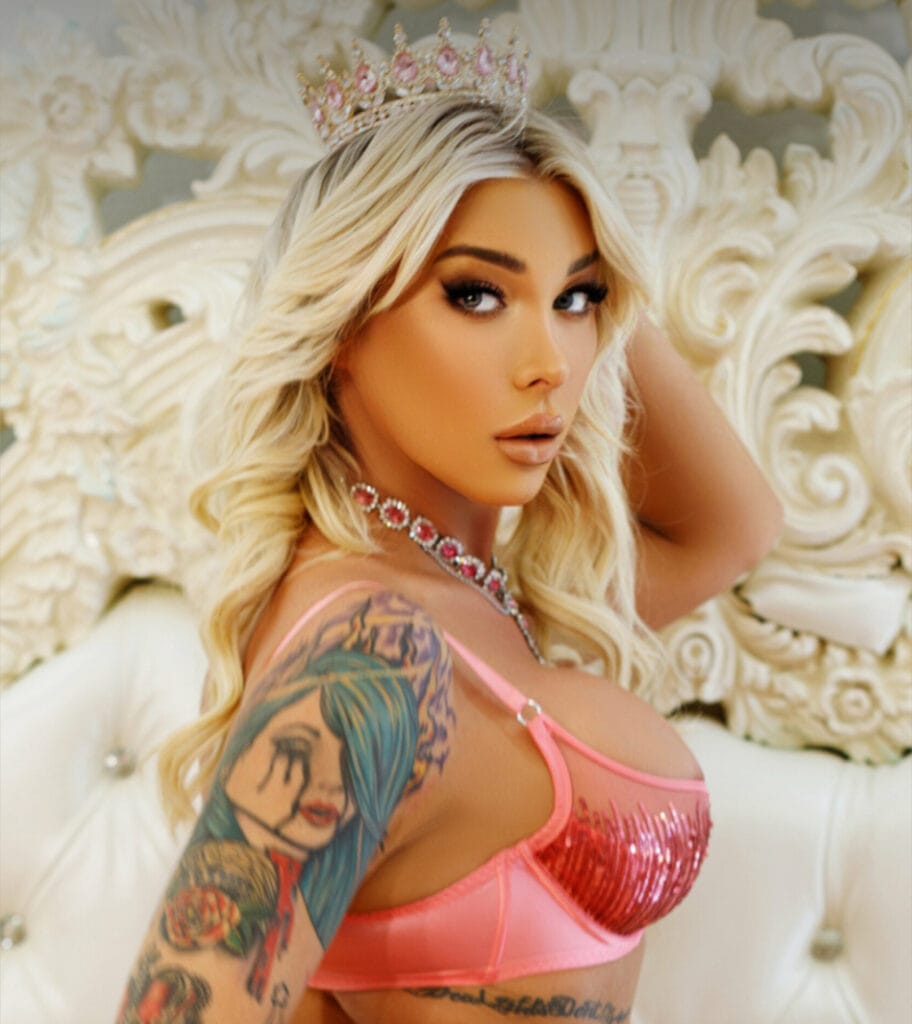 Photo of Aubrey Kate VIP, creator on OnlyFans with exclusive content