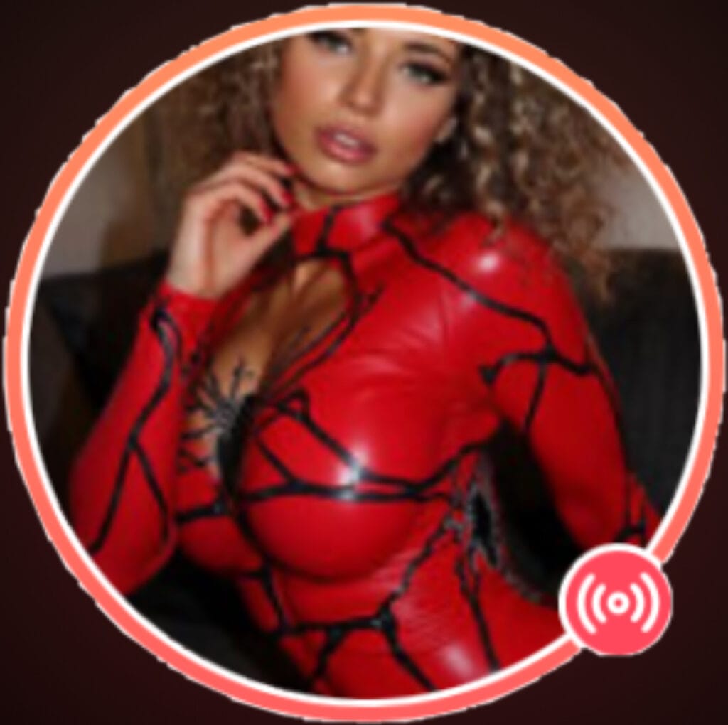 Photo of yololary, creator on OnlyFans with exclusive content