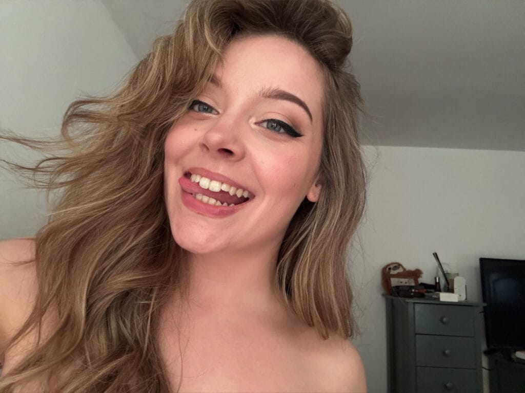 Photo of Kitty Cashew, creator on OnlyFans with exclusive content