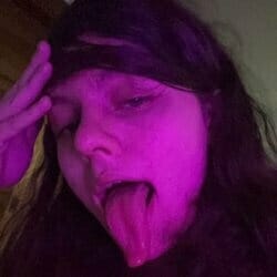 Photo of muffincrunch , creator on OnlyFans with exclusive content