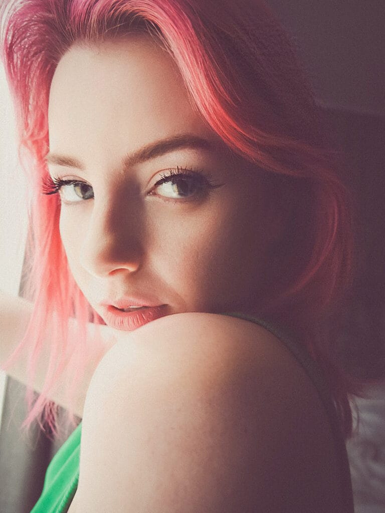 Photo of Alice Lovegood  full length on feed, creator on OnlyFans with exclusive content