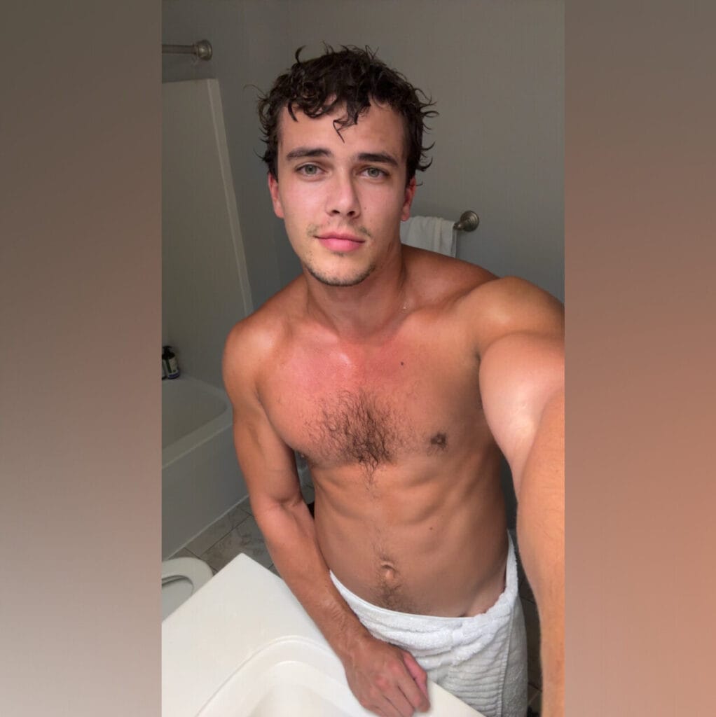 Photo of Connor, creator on OnlyFans with exclusive content